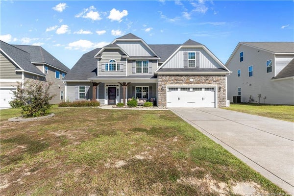 2111 MANNINGTON DR, FAYETTEVILLE, NC 28306 - Image 885eef5a6422400d9306597fbf08d085/4104311341