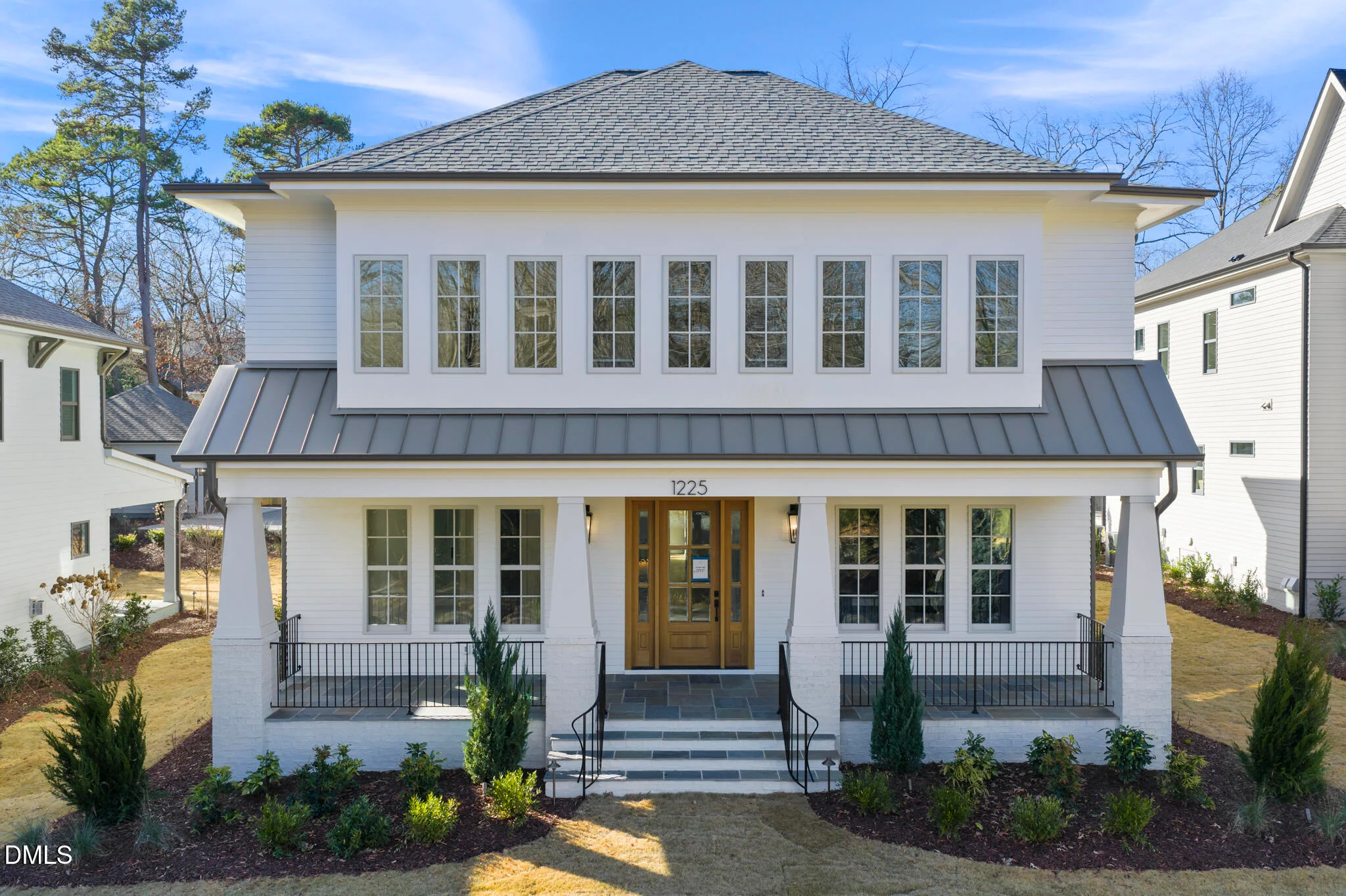 1225 Dixie Trail