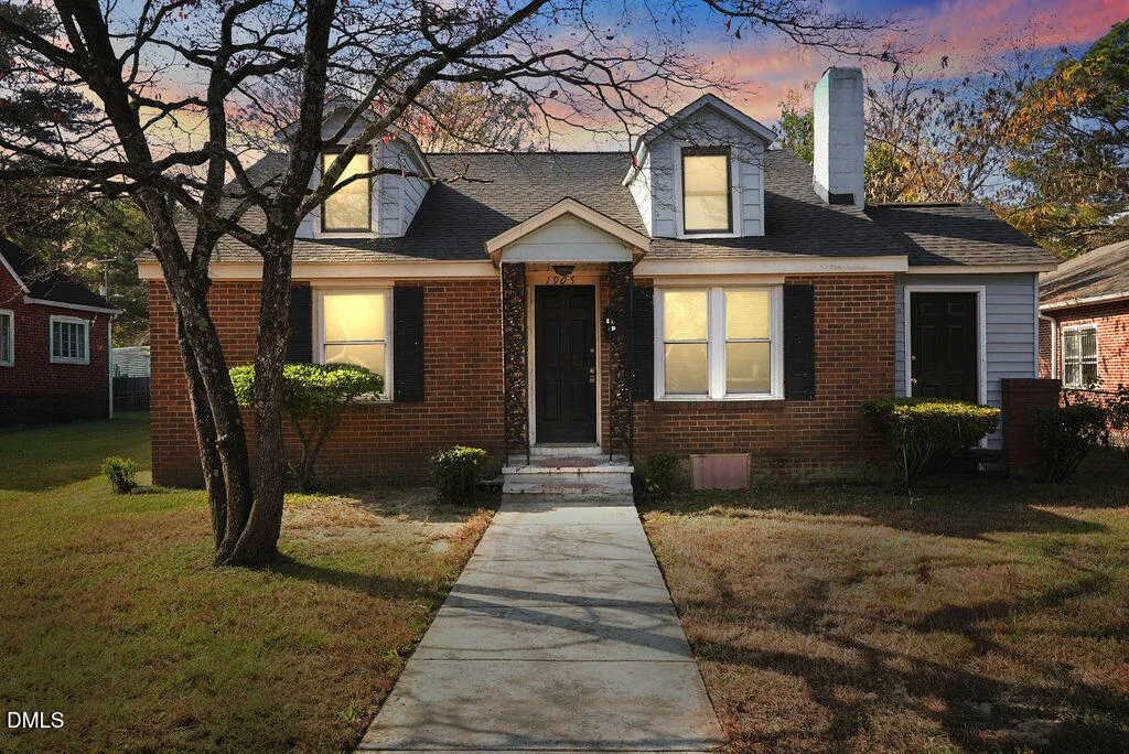 1905 Harris Street
