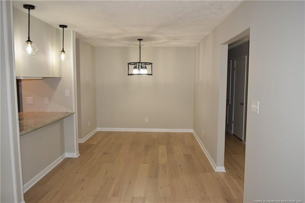 668 BARTONS LANDING PL APT 4, FAYETTEVILLE, NC 28314 - Image 88e8cbc8599e4e2fe21c2647a07044c9/1582319206