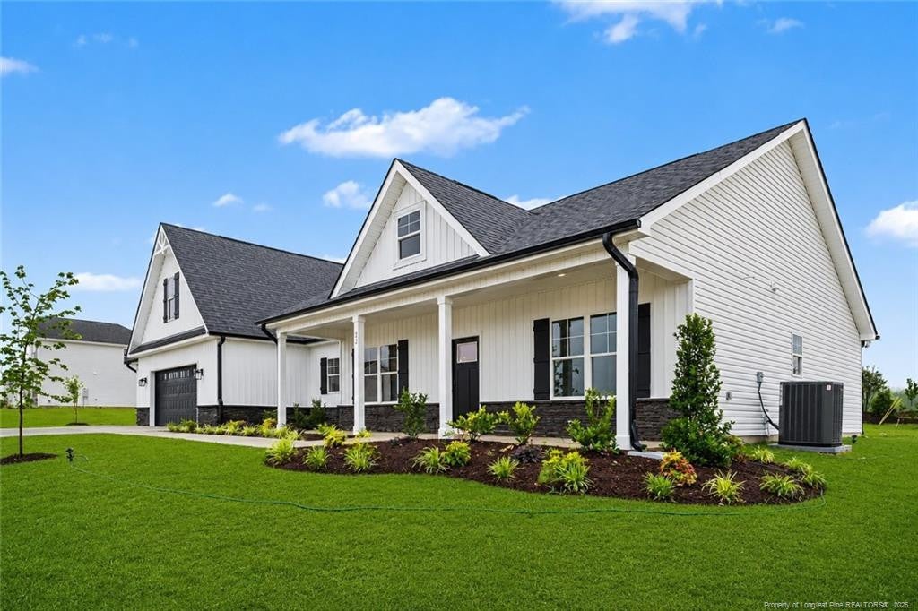 22 Grady Farm Way