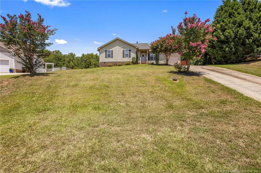 212 Loxley Lane