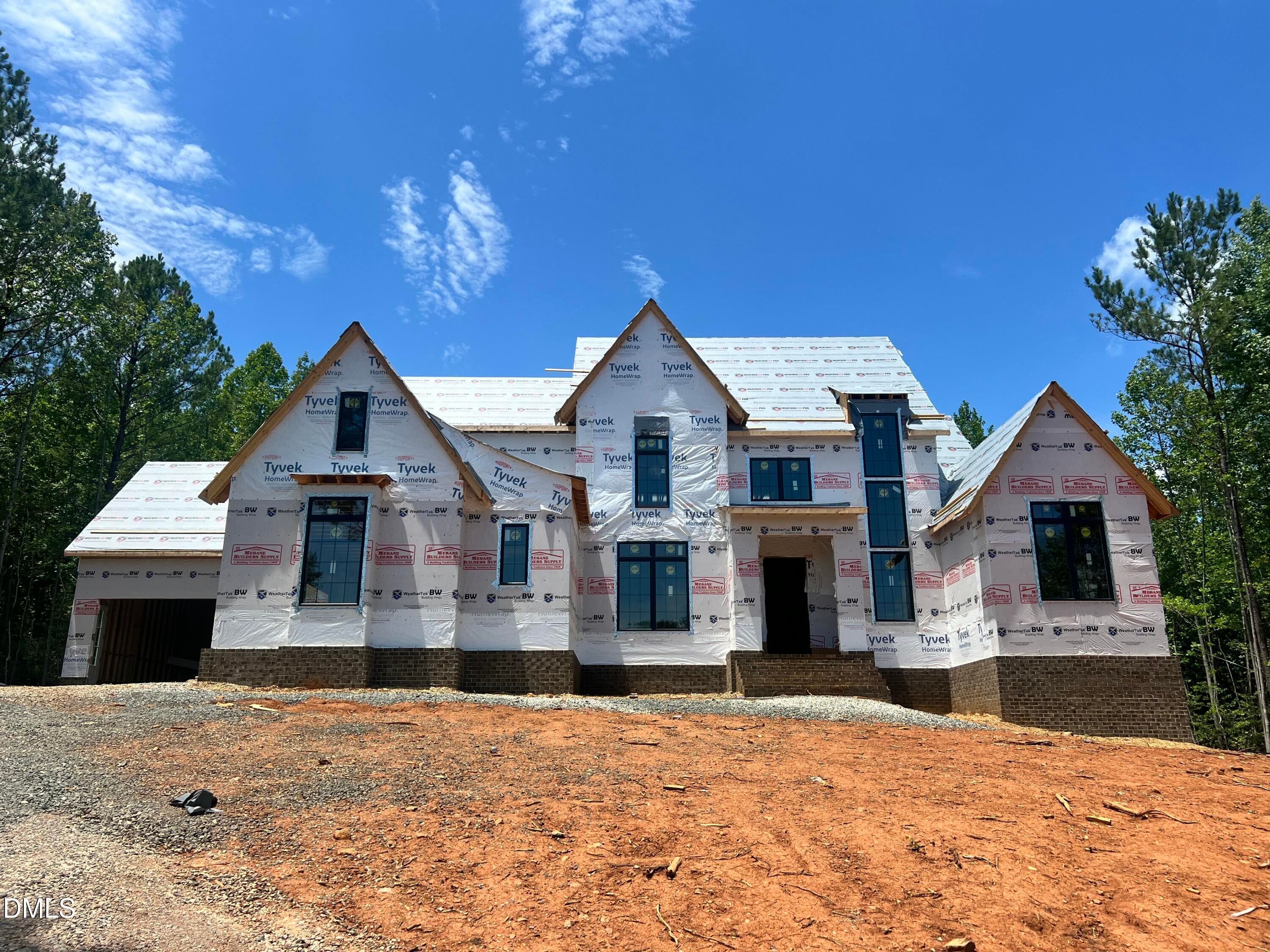 95 Mountaintop Circle