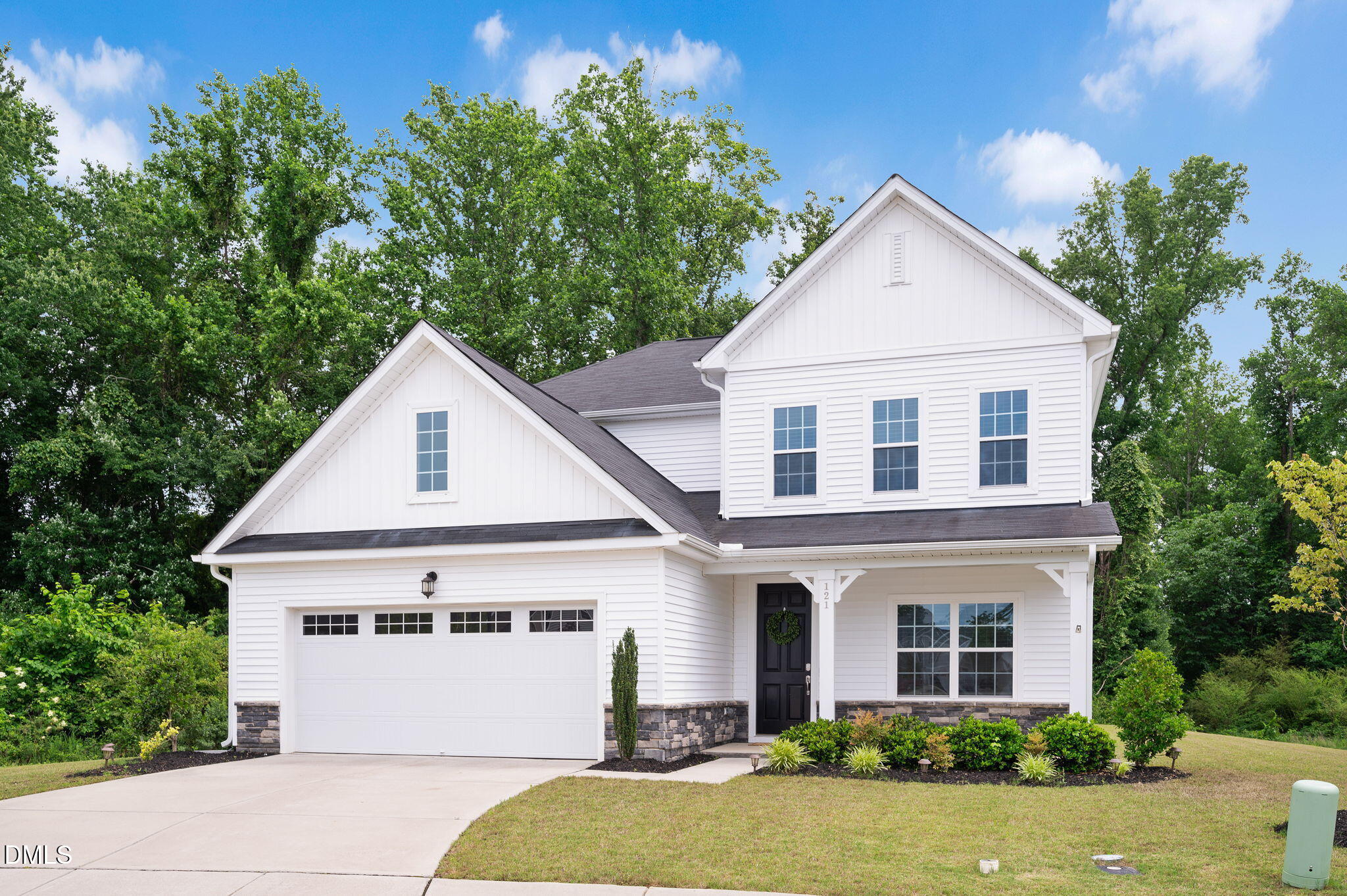 121 Barnwell Loop