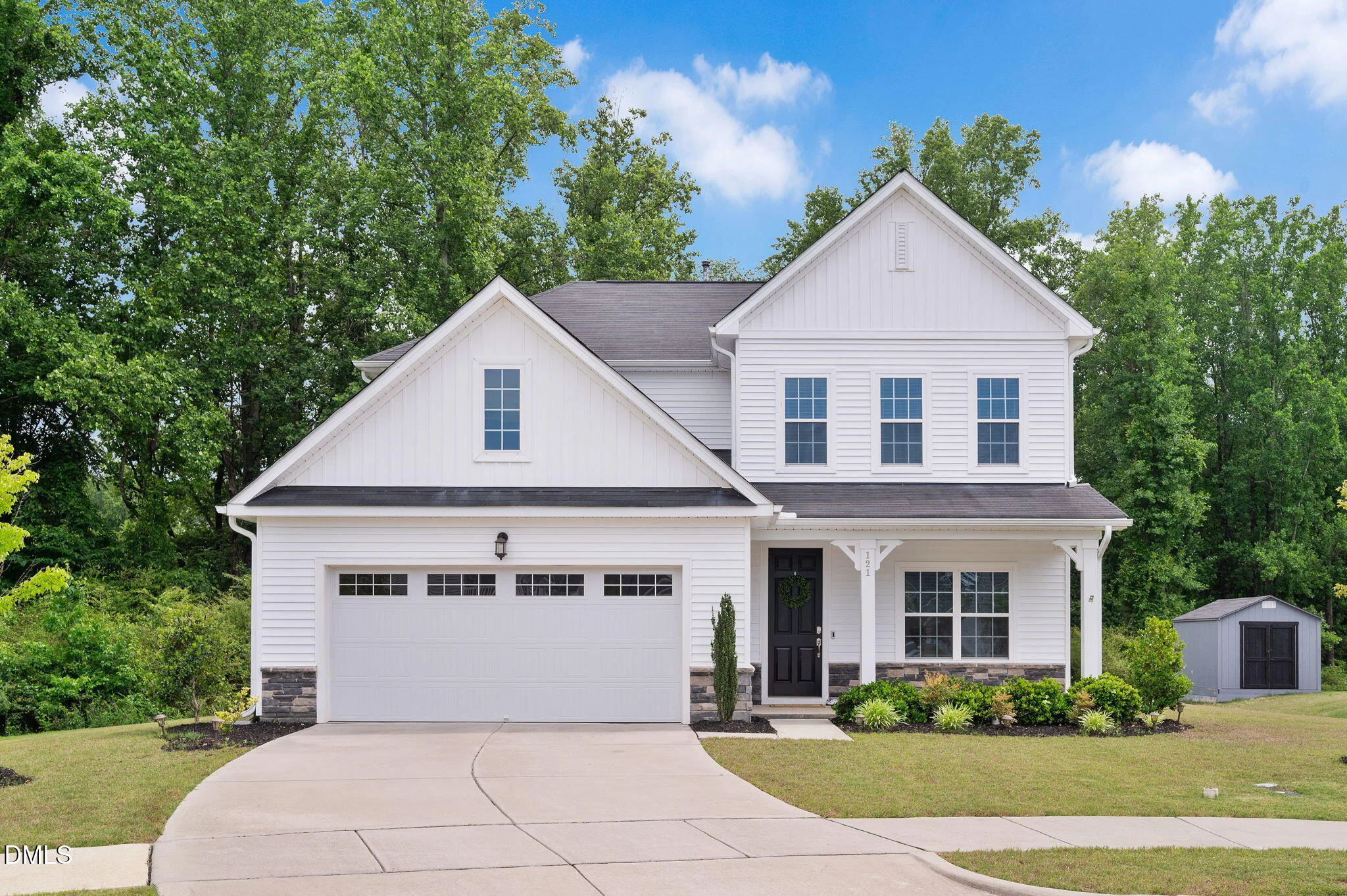 121 Barnwell Loop