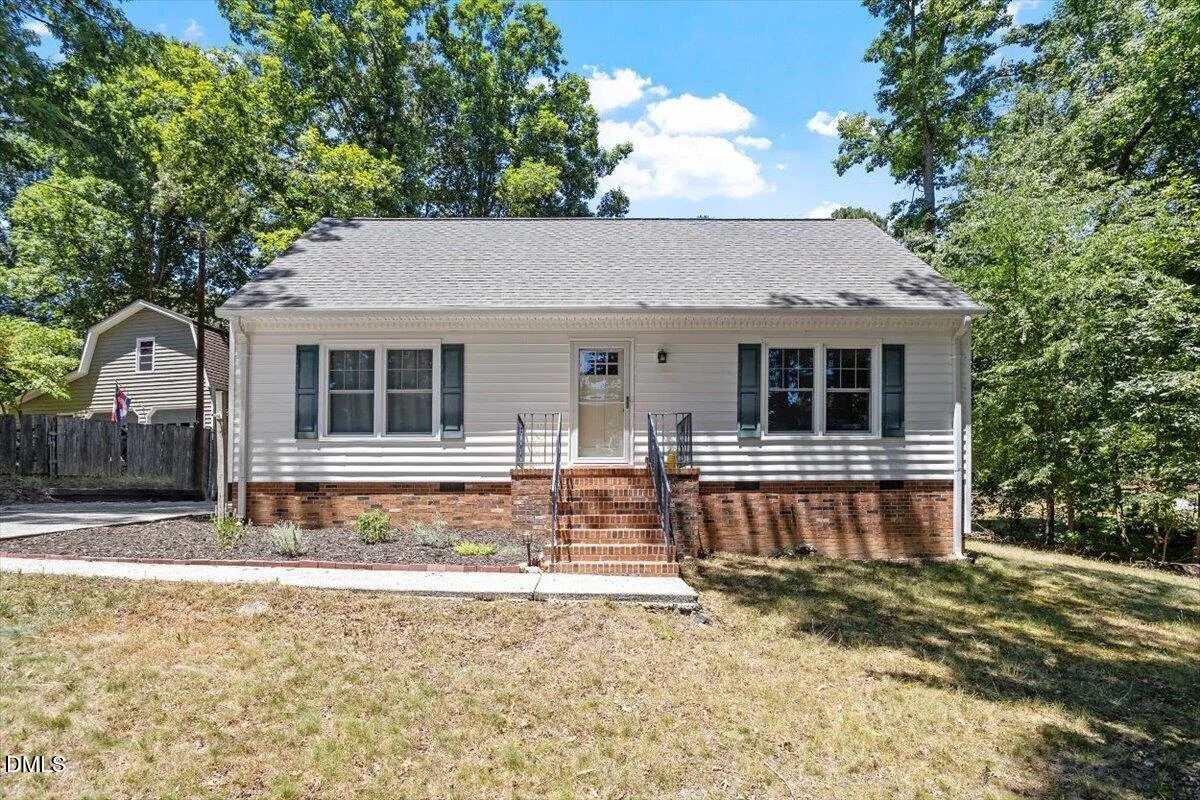 3024 Rosewood Circle
