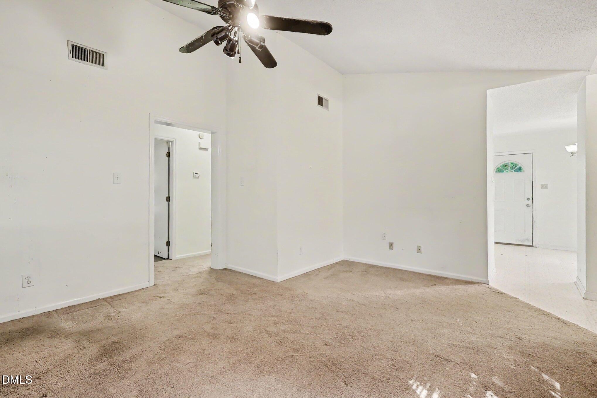 204 Sebastian Way