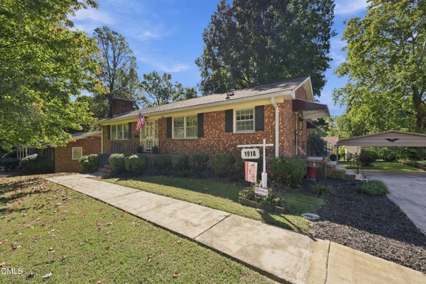 1918 W FRONT ST, BURLINGTON, NC 27215 - Image 8b42e0483e661a728c0a7d6bc5c1c7a1/2698185290
