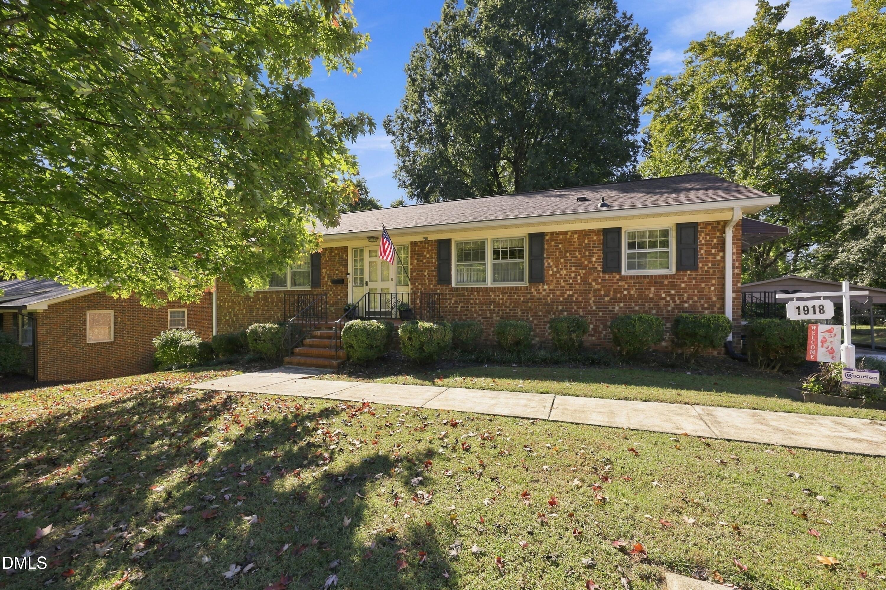 1918 W Front Street