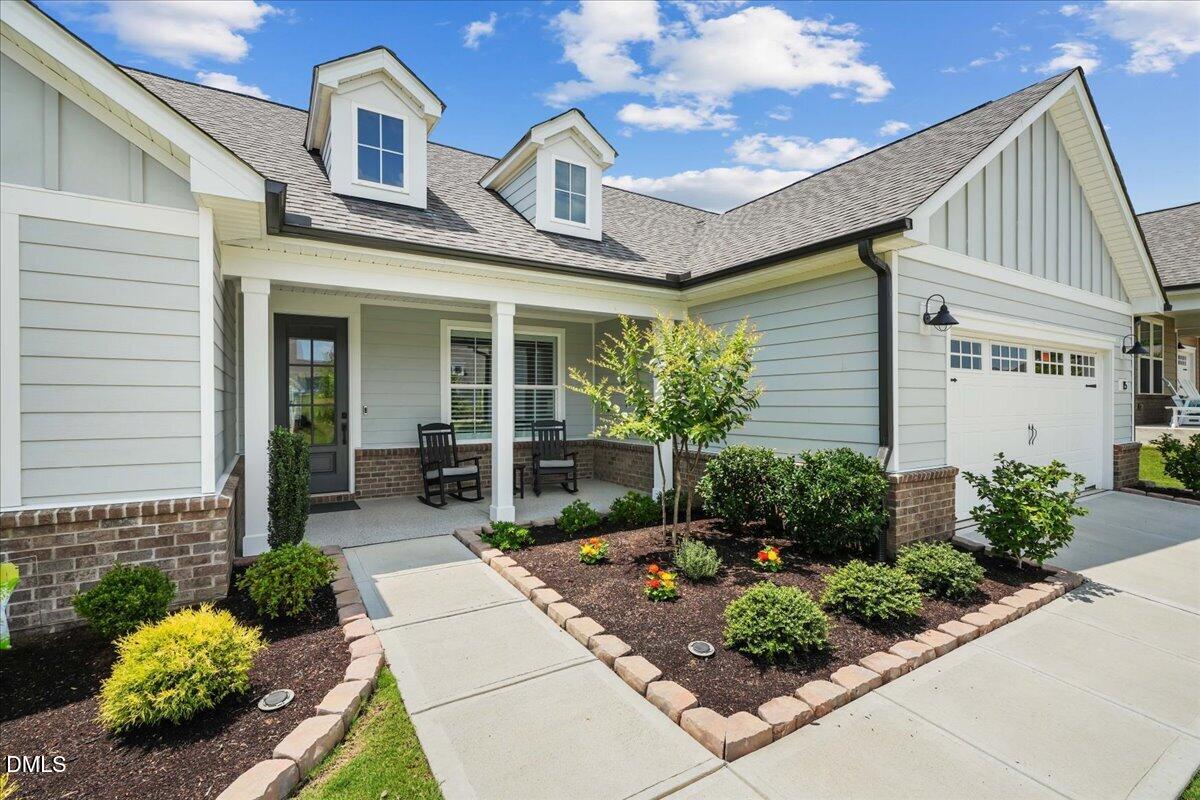 15 Whirlaway Street