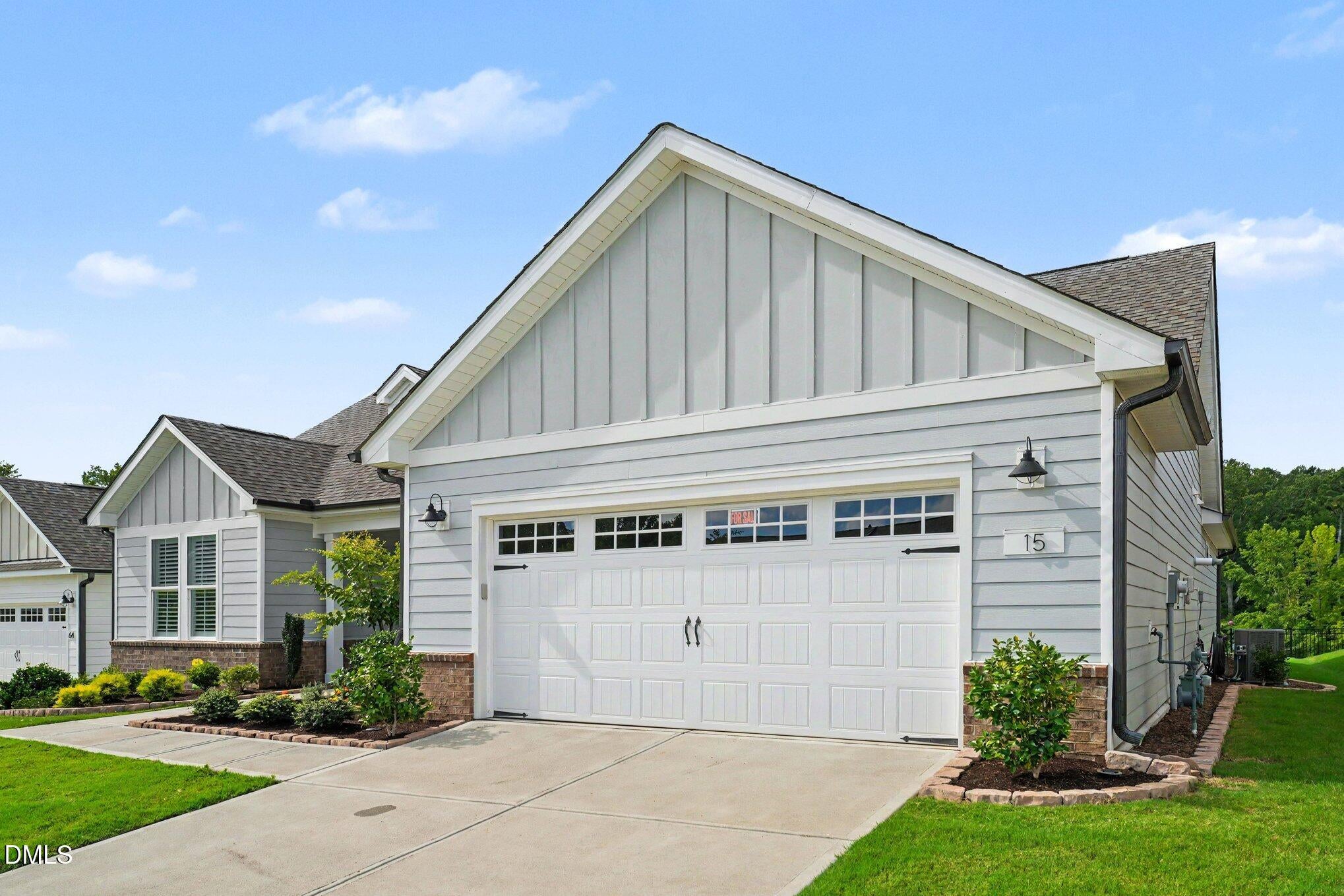 15 Whirlaway Street
