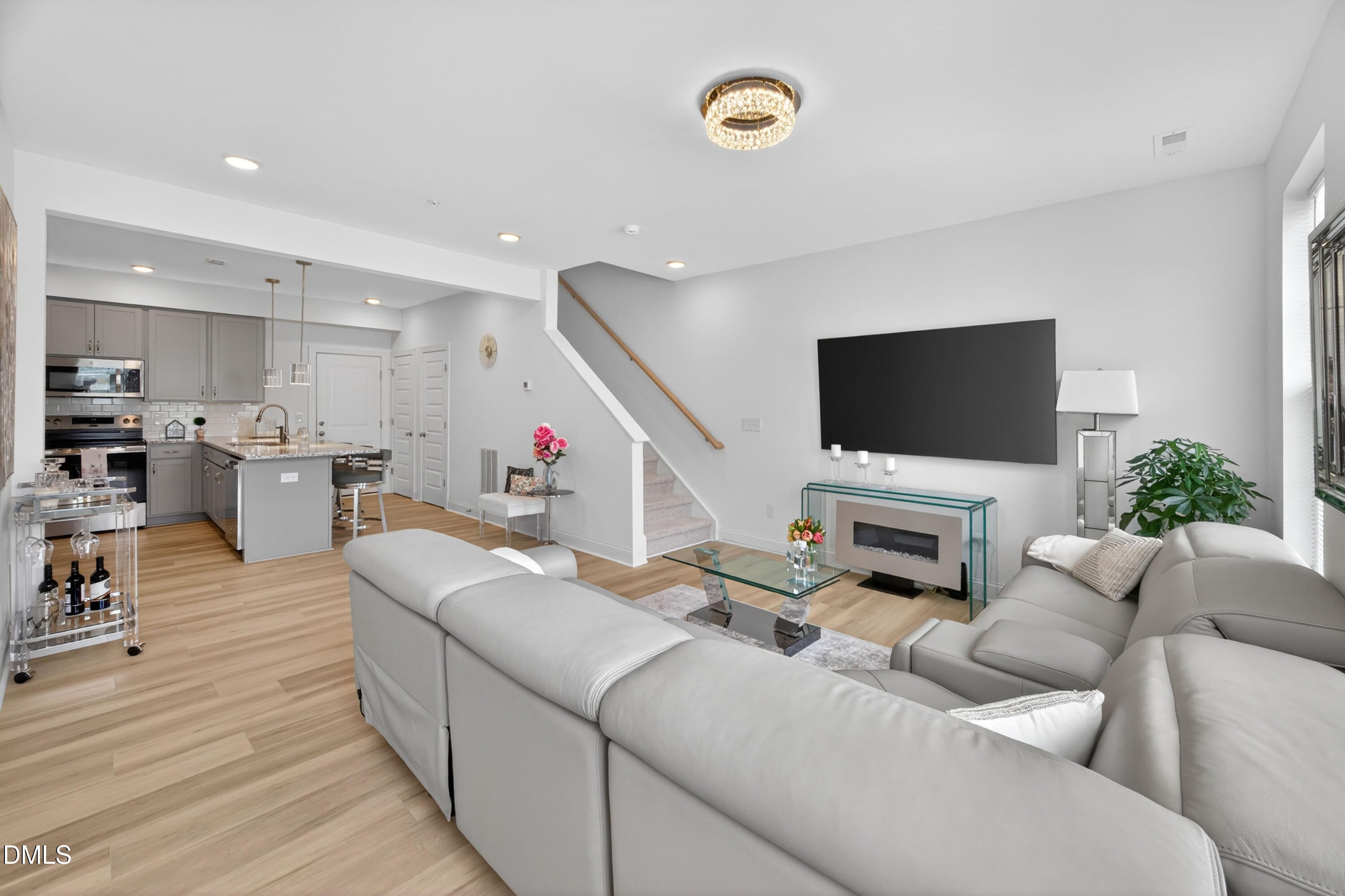 604 Market Grove Drive 100