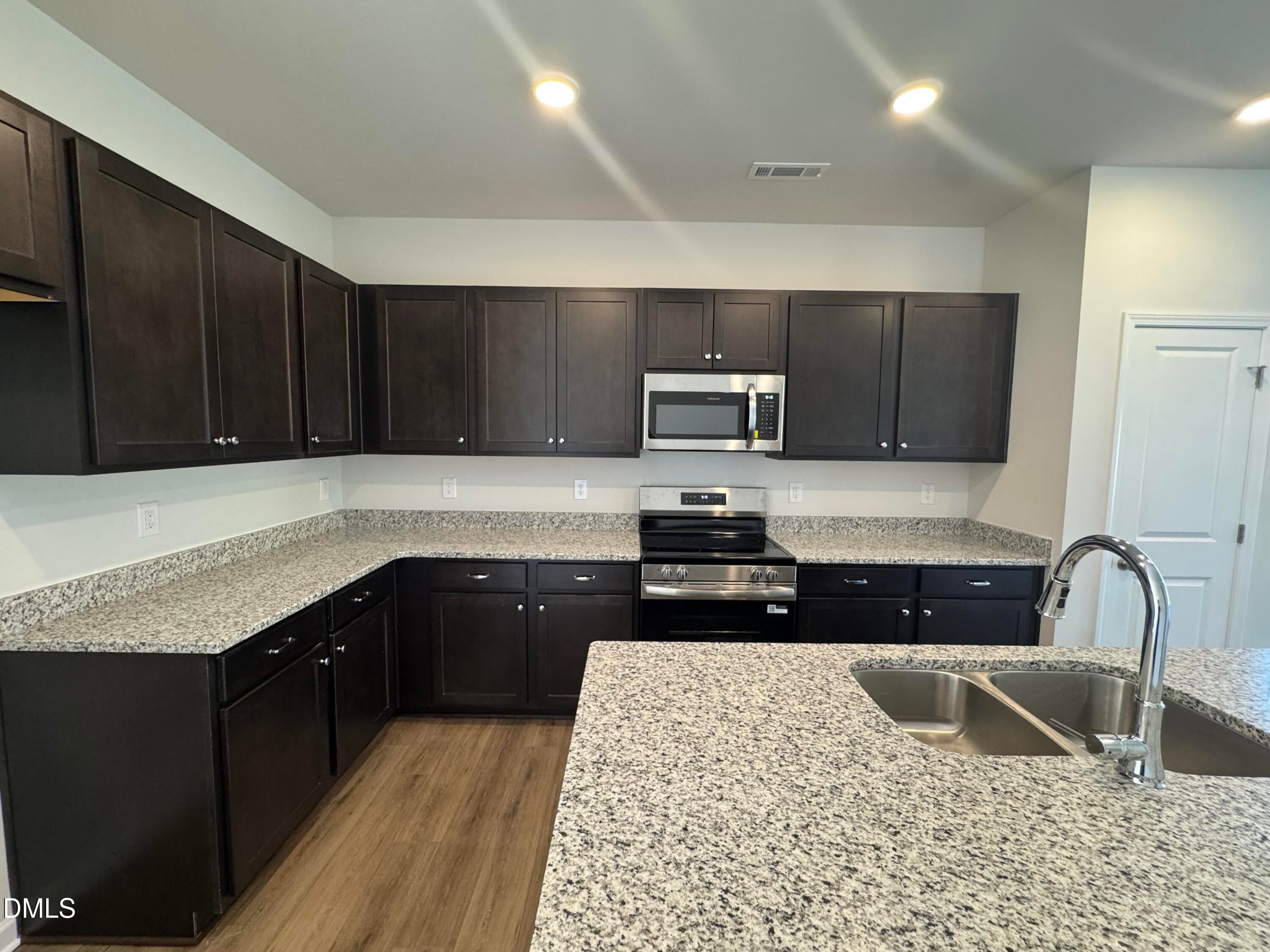 40 Chardonnay Drive