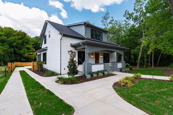 909 OBERLIN RD, RALEIGH, NC 27605 - Image 8b51060c77c8176d7ebdf85260d78df5/4007197055