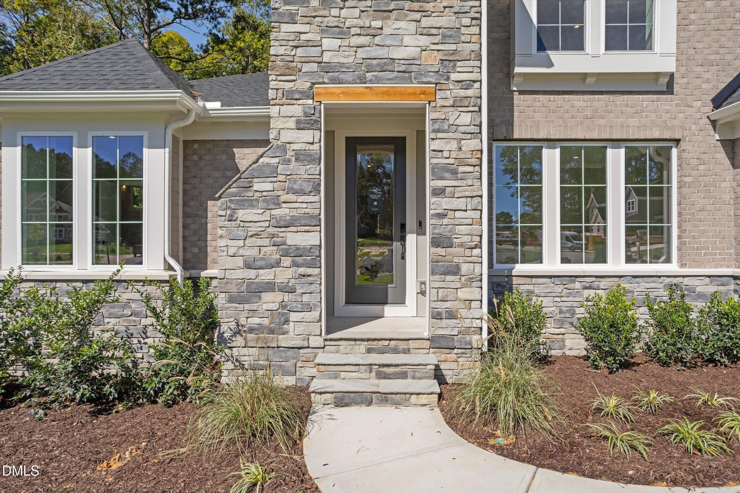 82 Ogden Circle