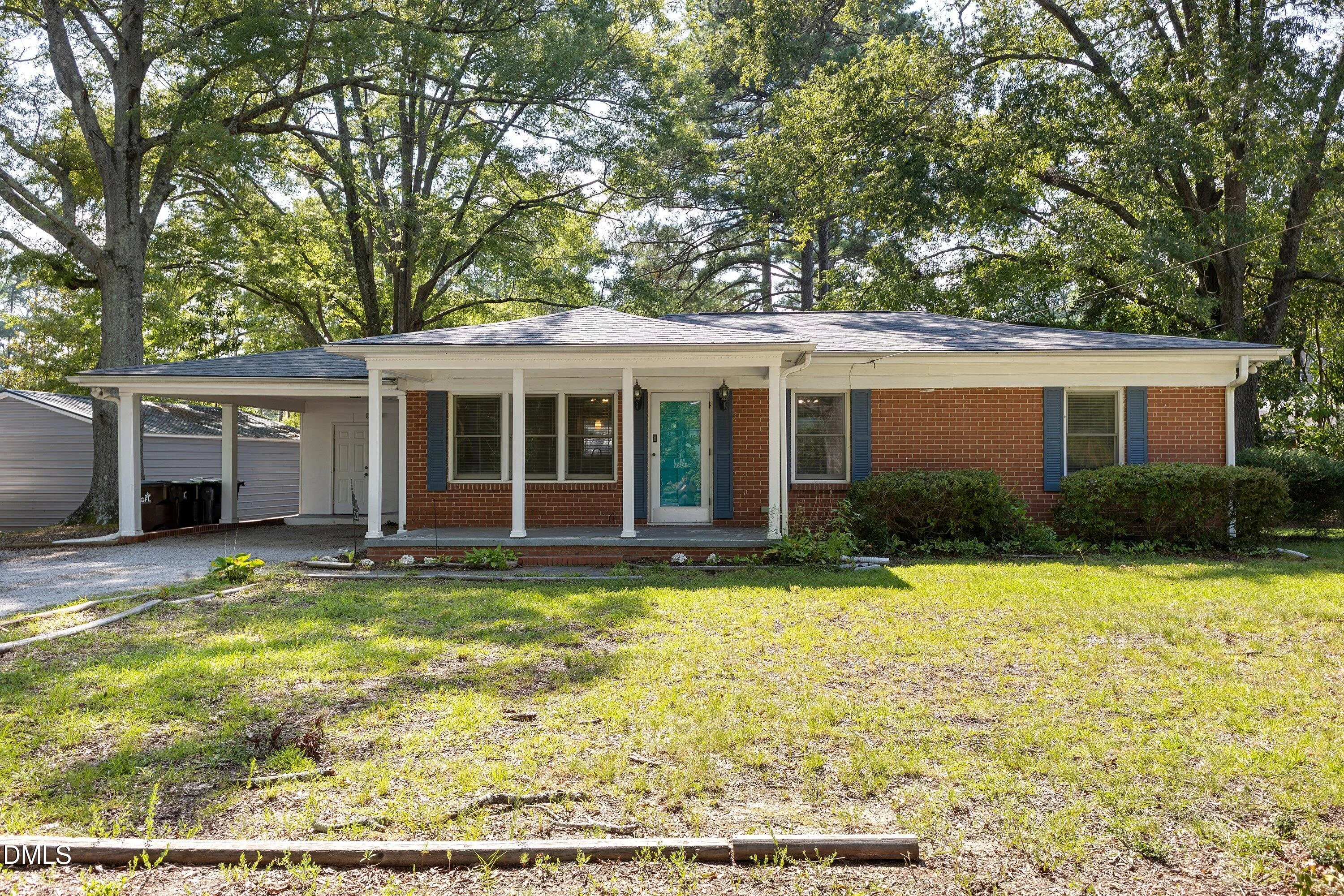 220 Lakewood Drive