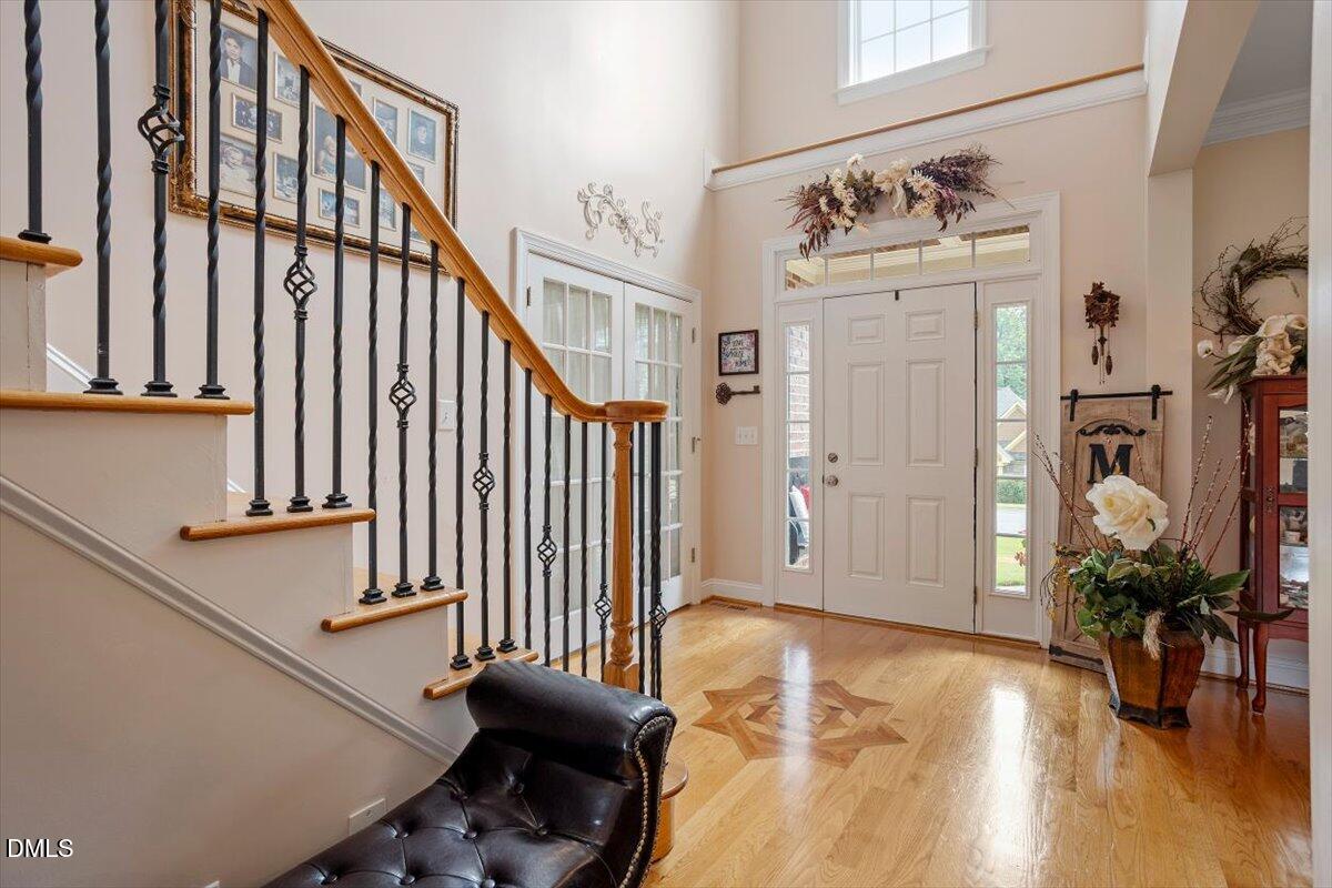 105 Aviary Court