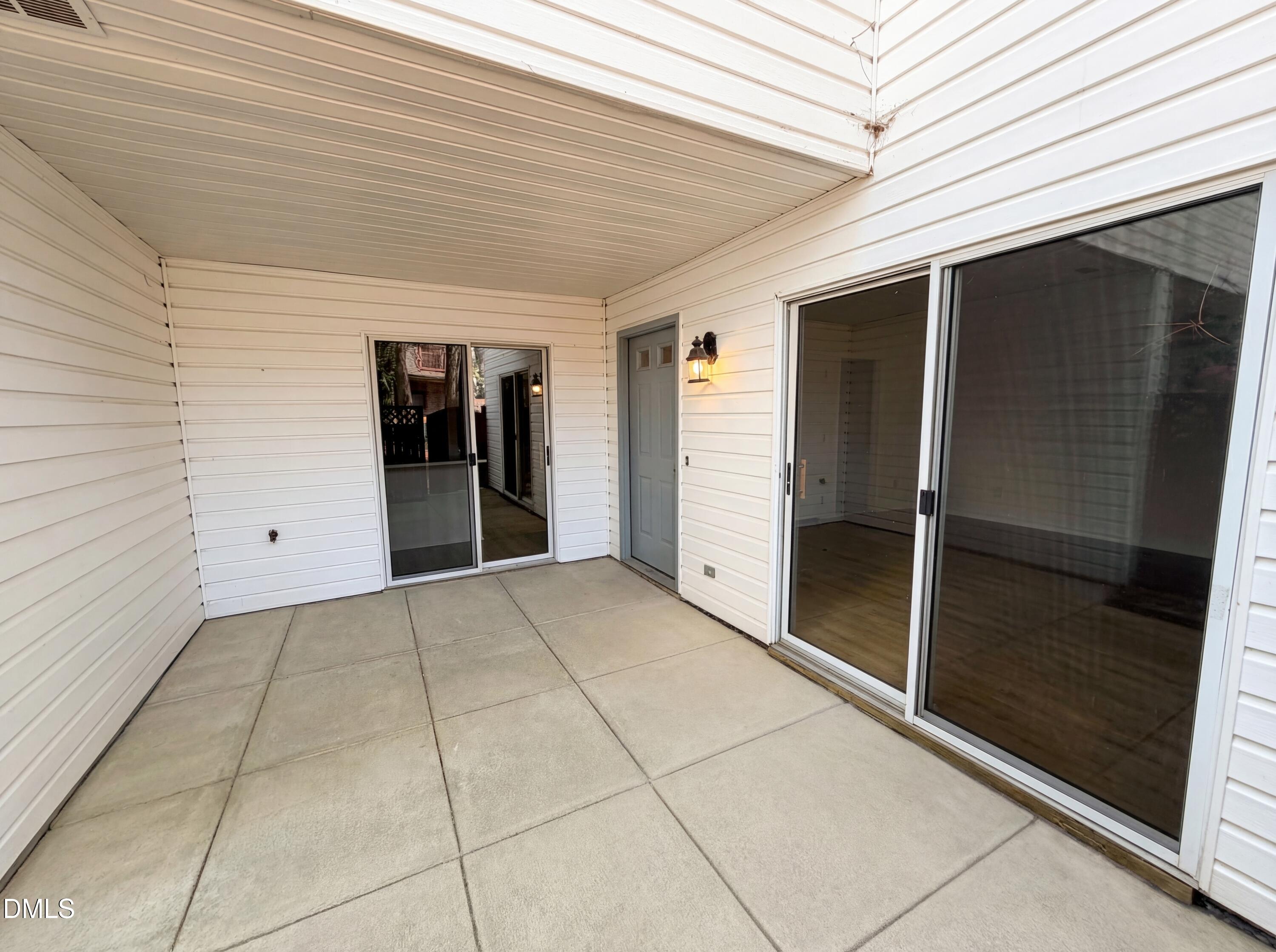 320 Summerwalk Circle