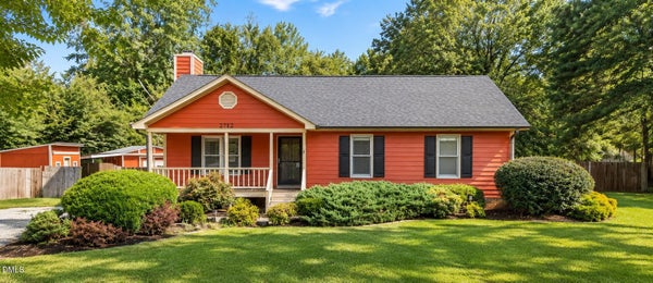 2712 QUAIL POINT DR, RALEIGH, NC 27603 - Image 8c7298bb7137fbb4d3e5353cc8f9ca3b/1844847064