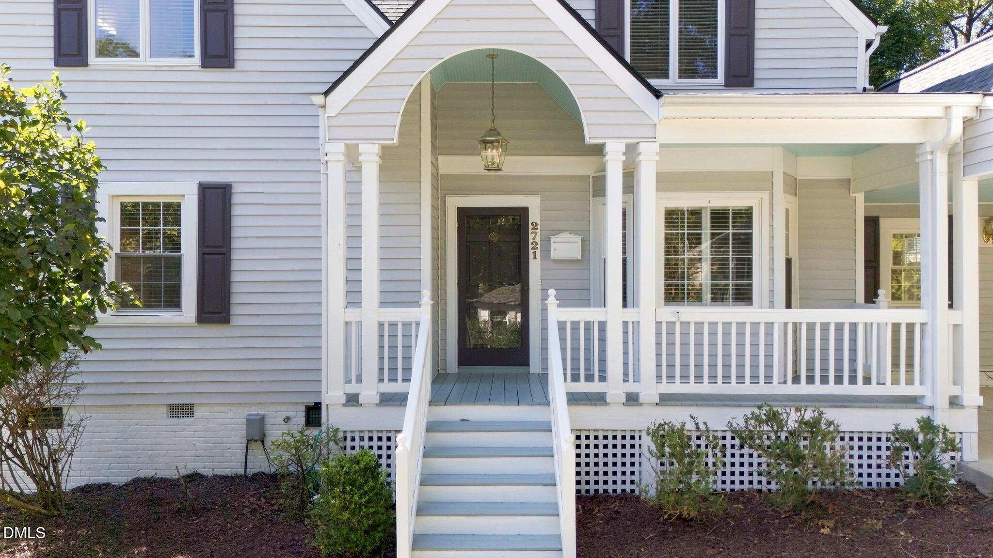 2721 Van Dyke Avenue
