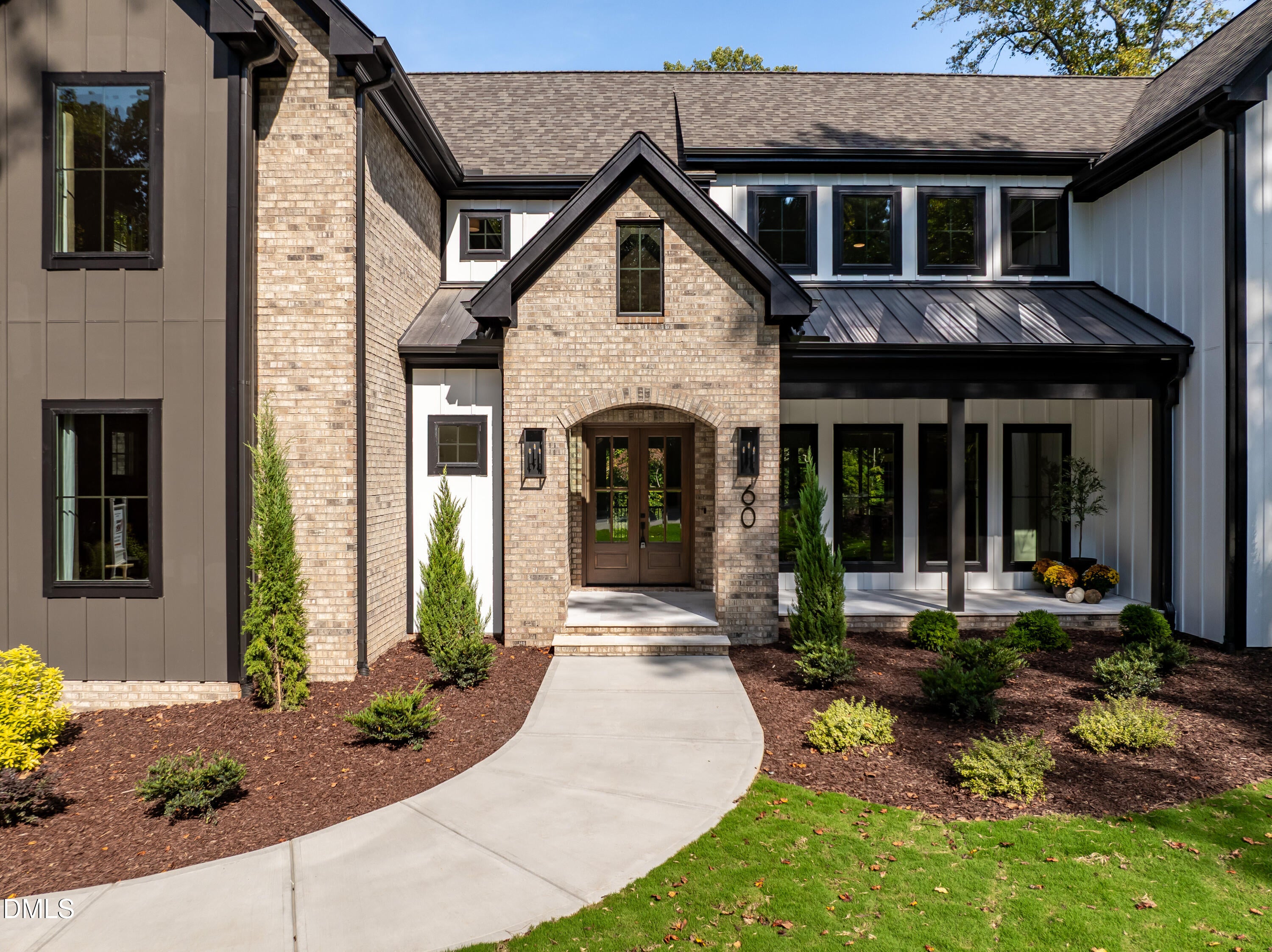 60 Willow Creek Court
