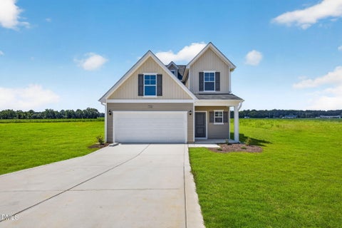 Photo of 104 Hayes Drive, Pikeville, NC 27863 (MLS # 10151433)