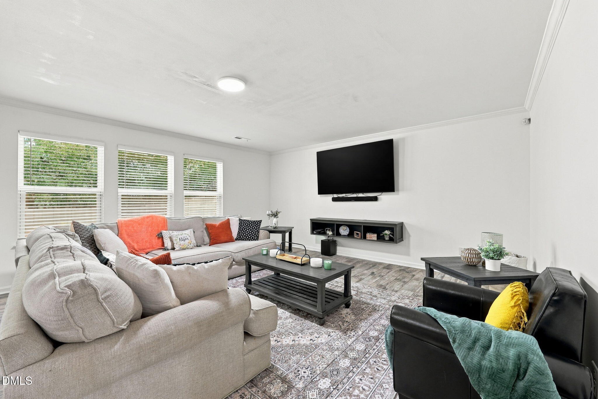 5015 Carnelian Drive