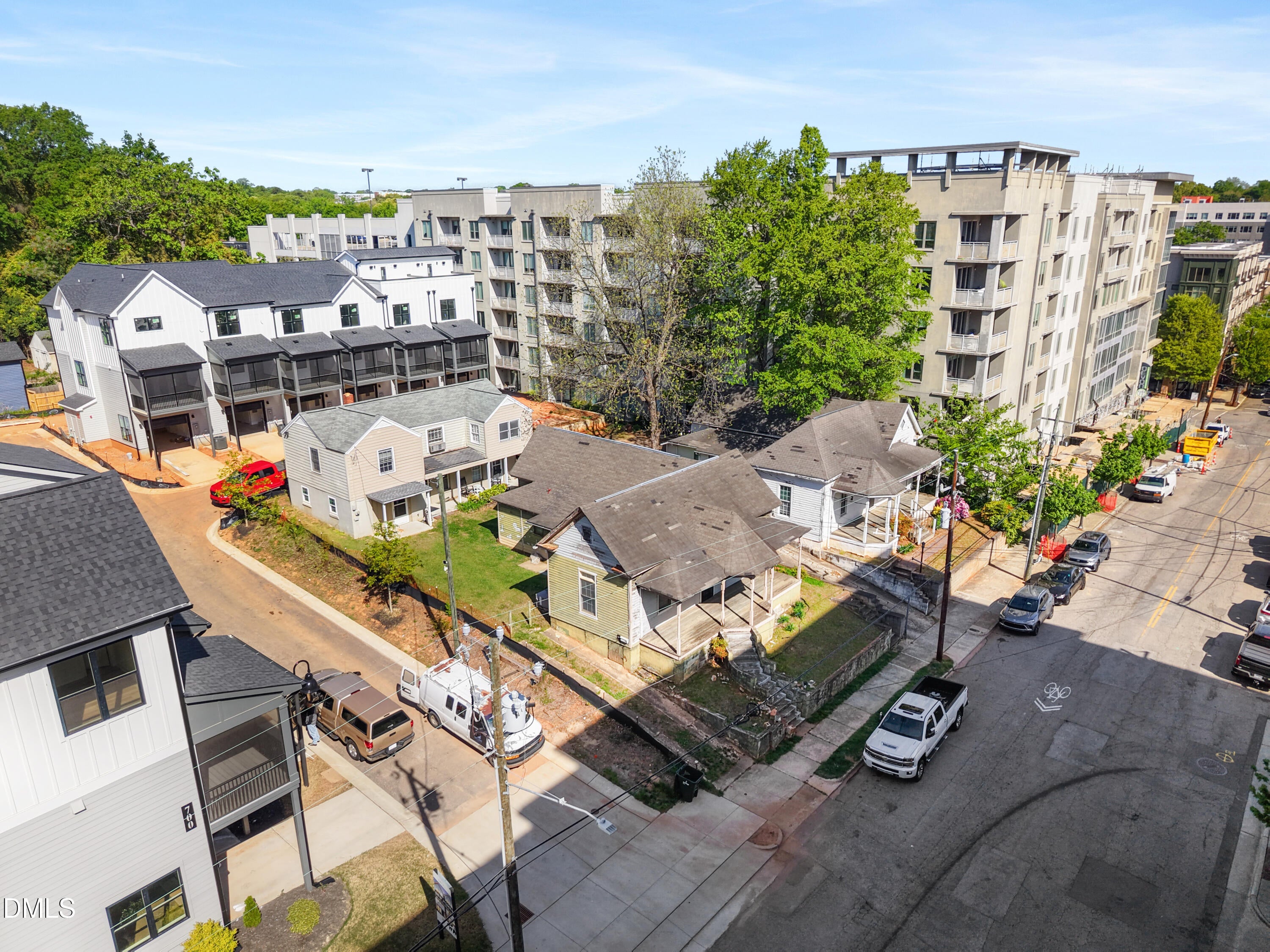 407 & 411 N Boylan Avenue