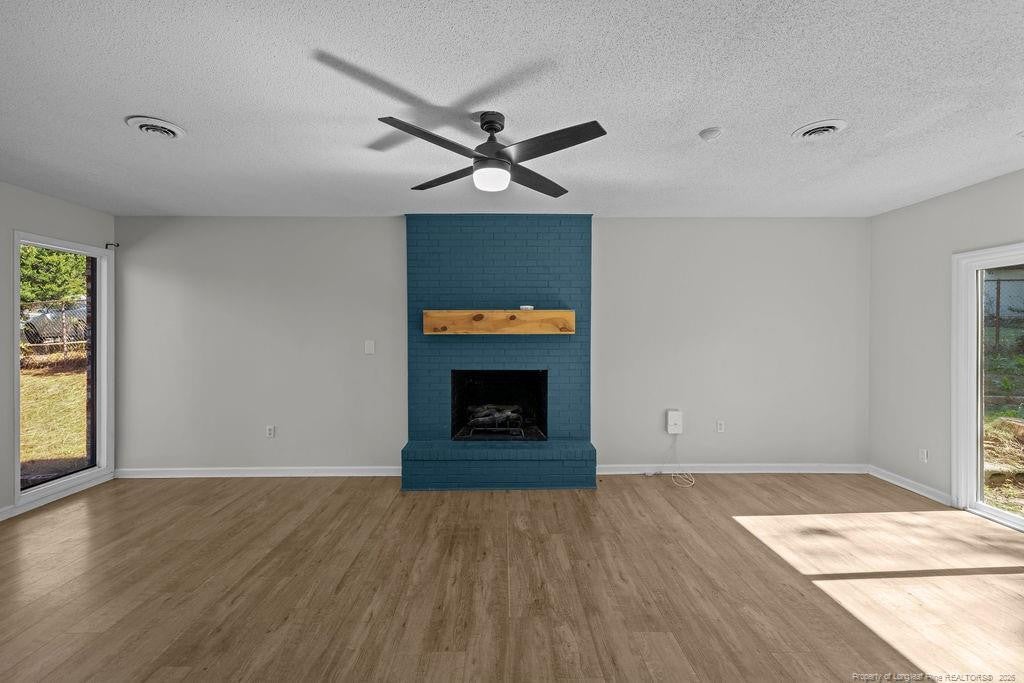 7605 Jennings Lane