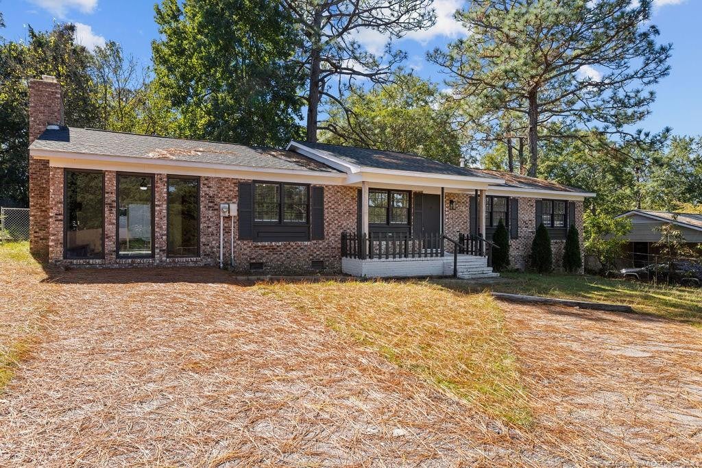7605 Jennings Lane