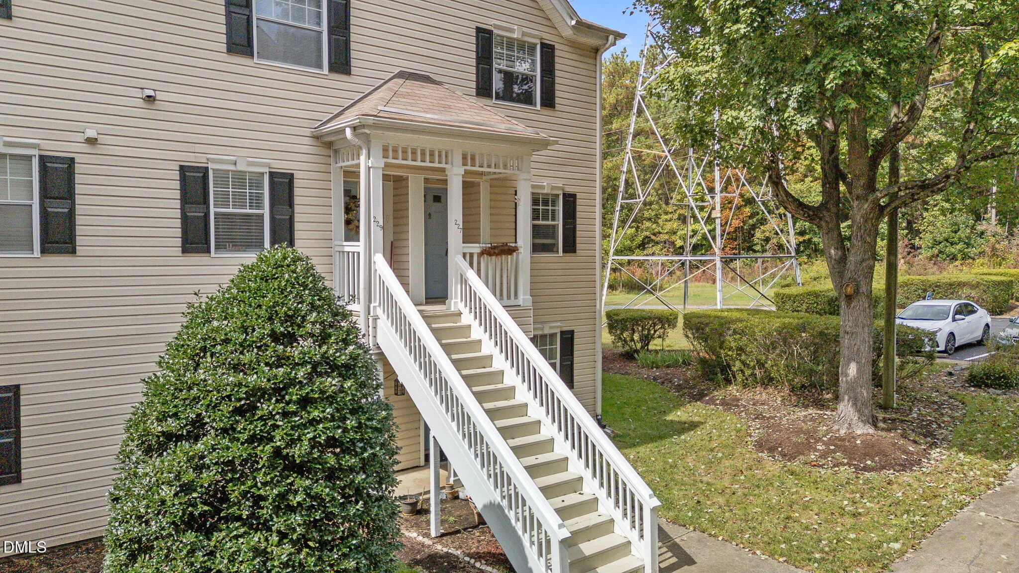 227 Schultz Street