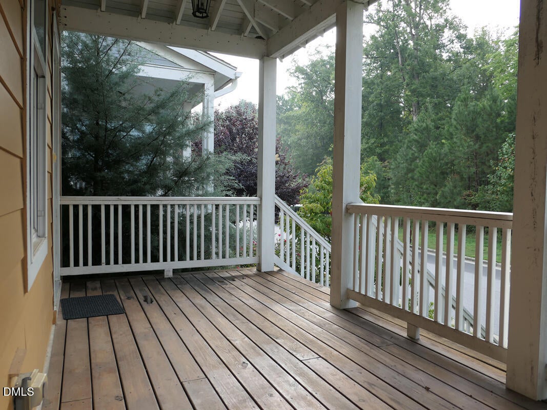 35 Hawk Point Road
