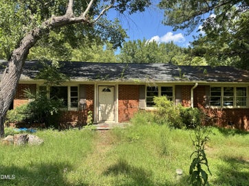 302 E Bute Street Warrenton NC 27589