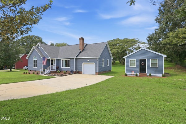 147 BRIDLE TRL, YOUNGSVILLE, NC 27596 - Image 8faa4103d2a2f182bd36c4e0724b9b96/2388398614