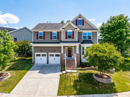 900 VANDALIA DR, CARY, NC 27519 - Image 8fb625d4e1f155a4dc1024b808c1b7d0/1188048769