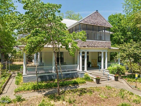 Photo for 215 Hillcrest Road