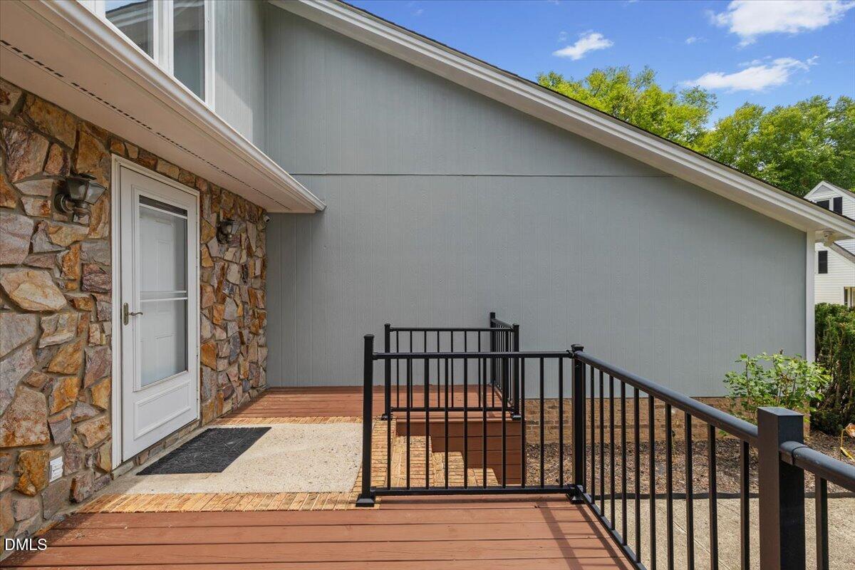 306 Smoketree Way