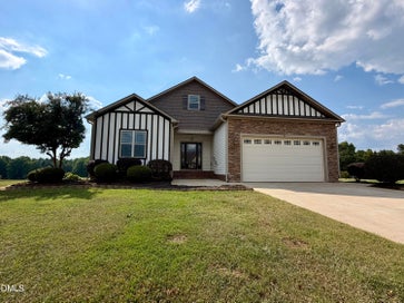 25 Rocky Creek Lane Benson NC 27504