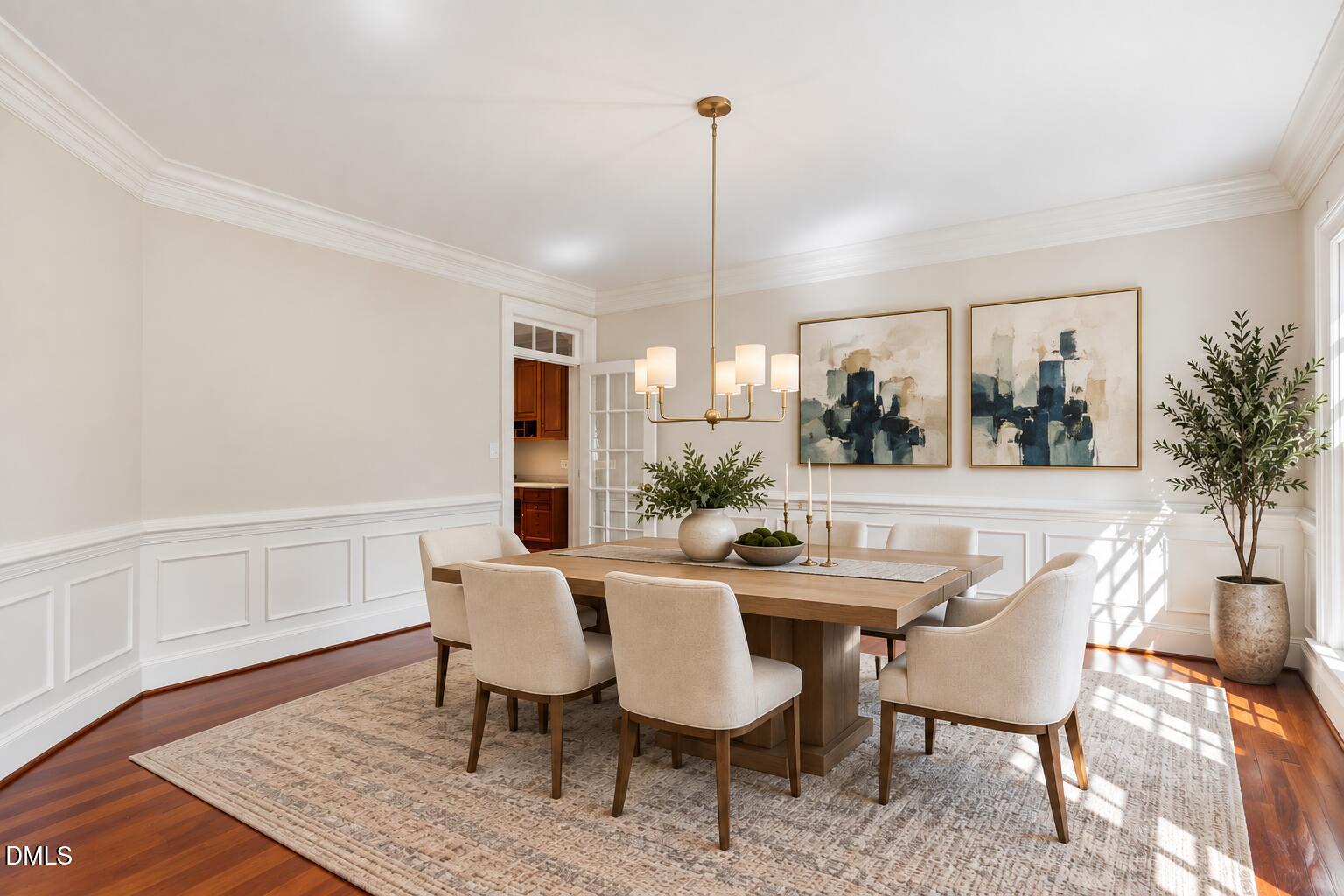 4901 Oakmoor Court