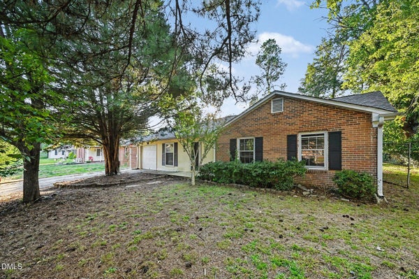 4111 TOROELLA ST, DURHAM, NC 27704 - Image 90c78d520122cc4813af2f2a2fae076c/3359133250