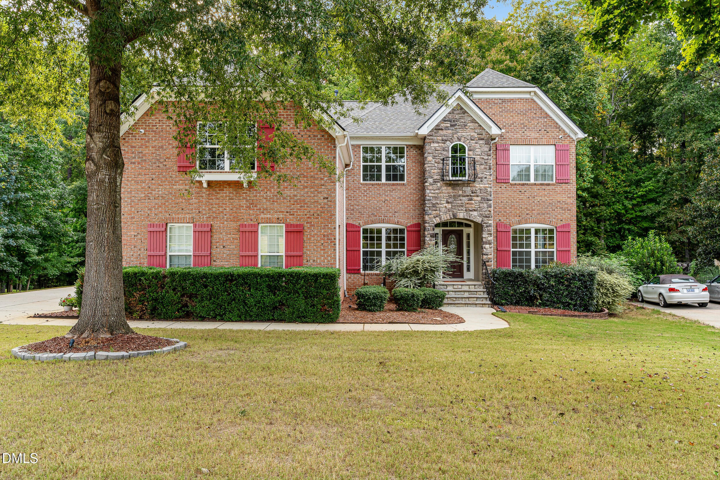 110 Vintage Hill Circle