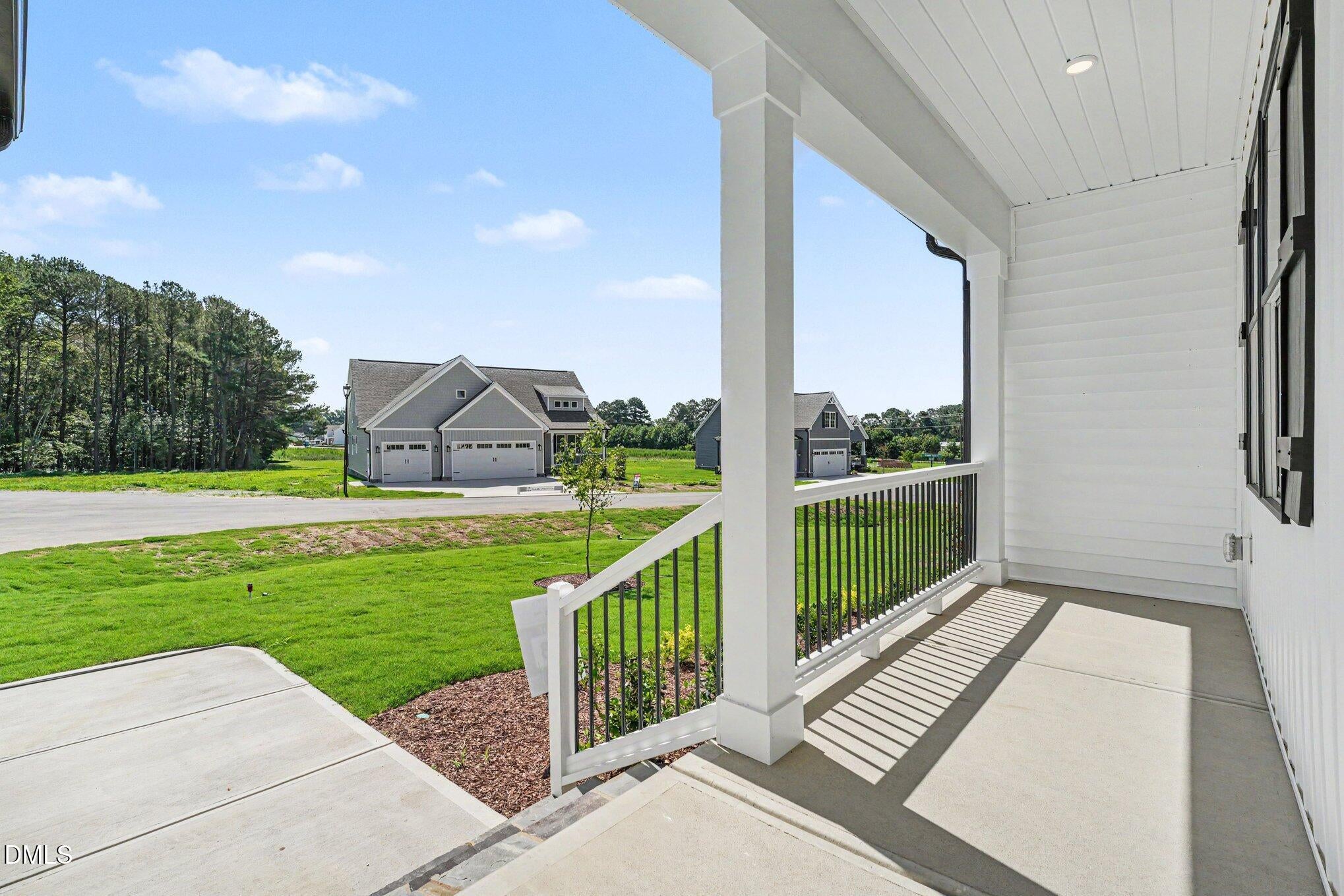 95 Howell Farm Drive (28)
