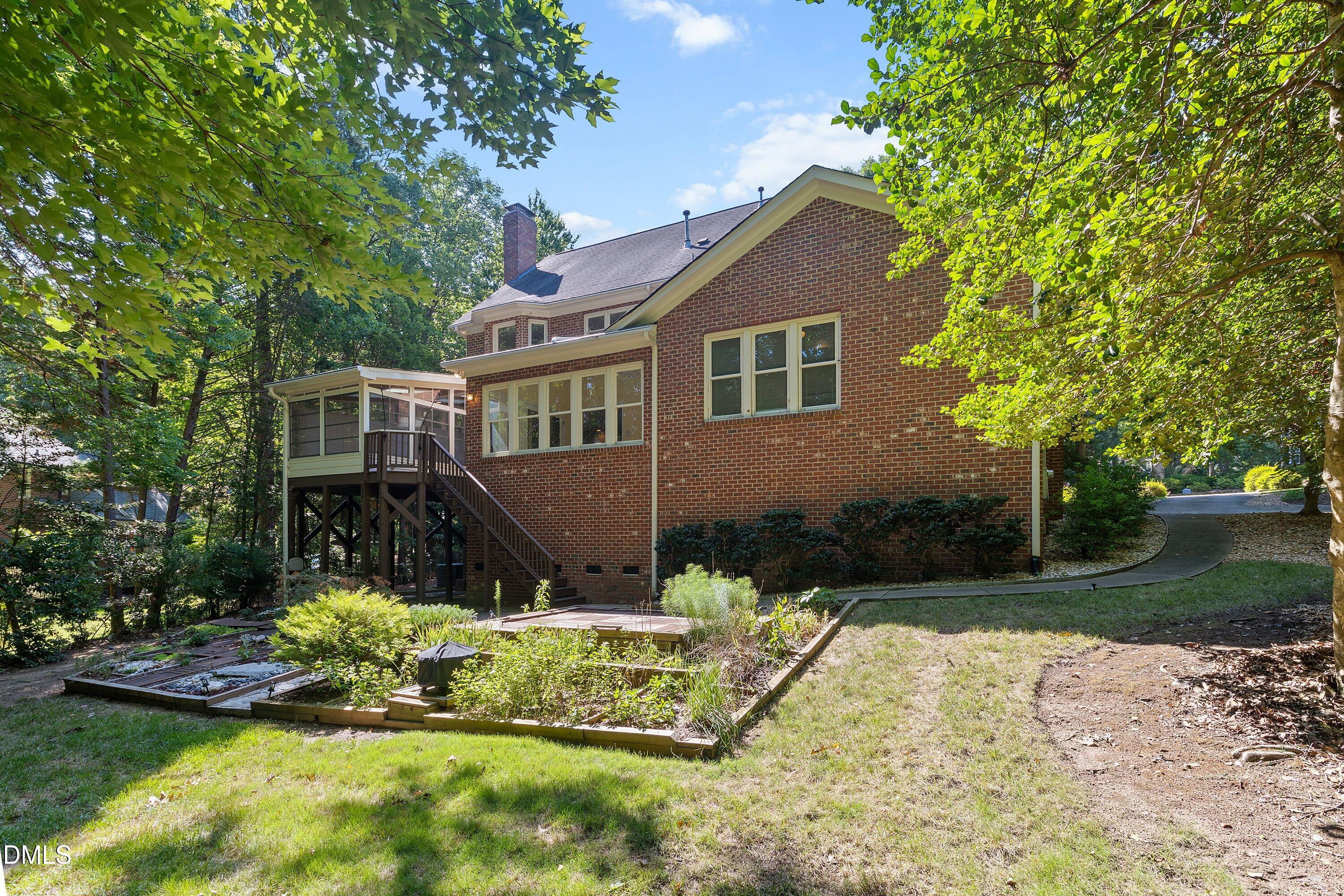 4809 Sunset Forest Circle