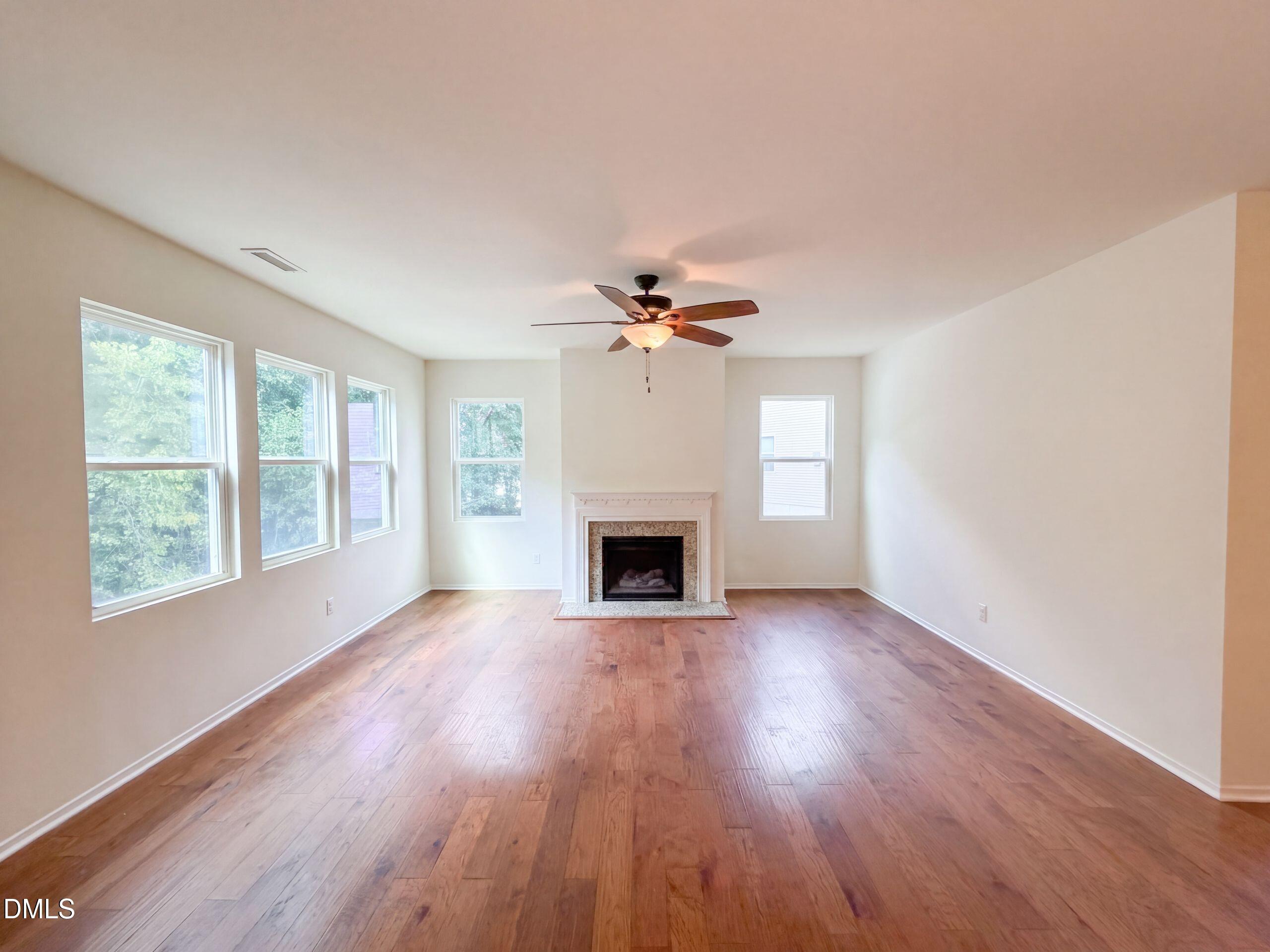 4732 Lonnie Drive