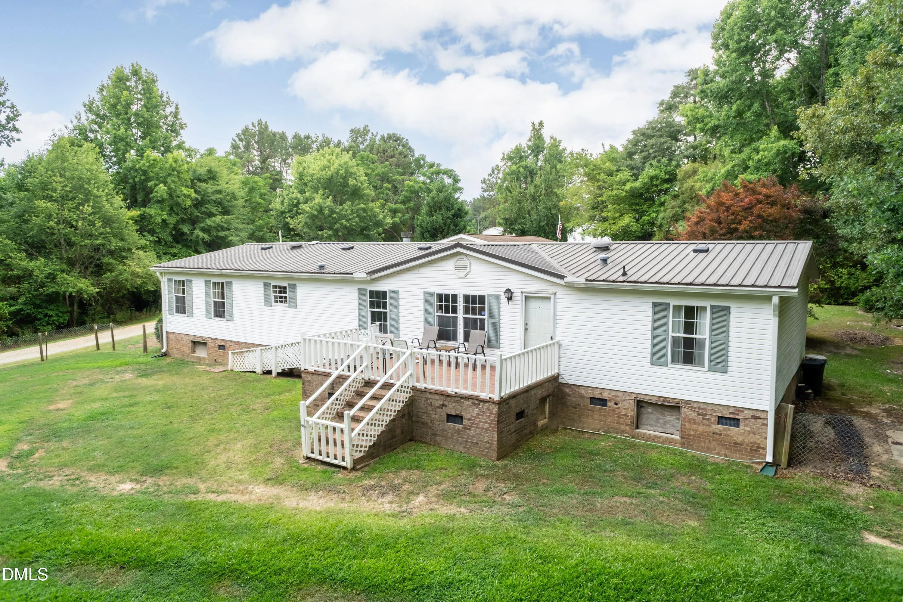 75 Baucom Lane