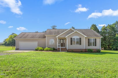 6814 Mcpherson Clay Road Liberty NC 27298
