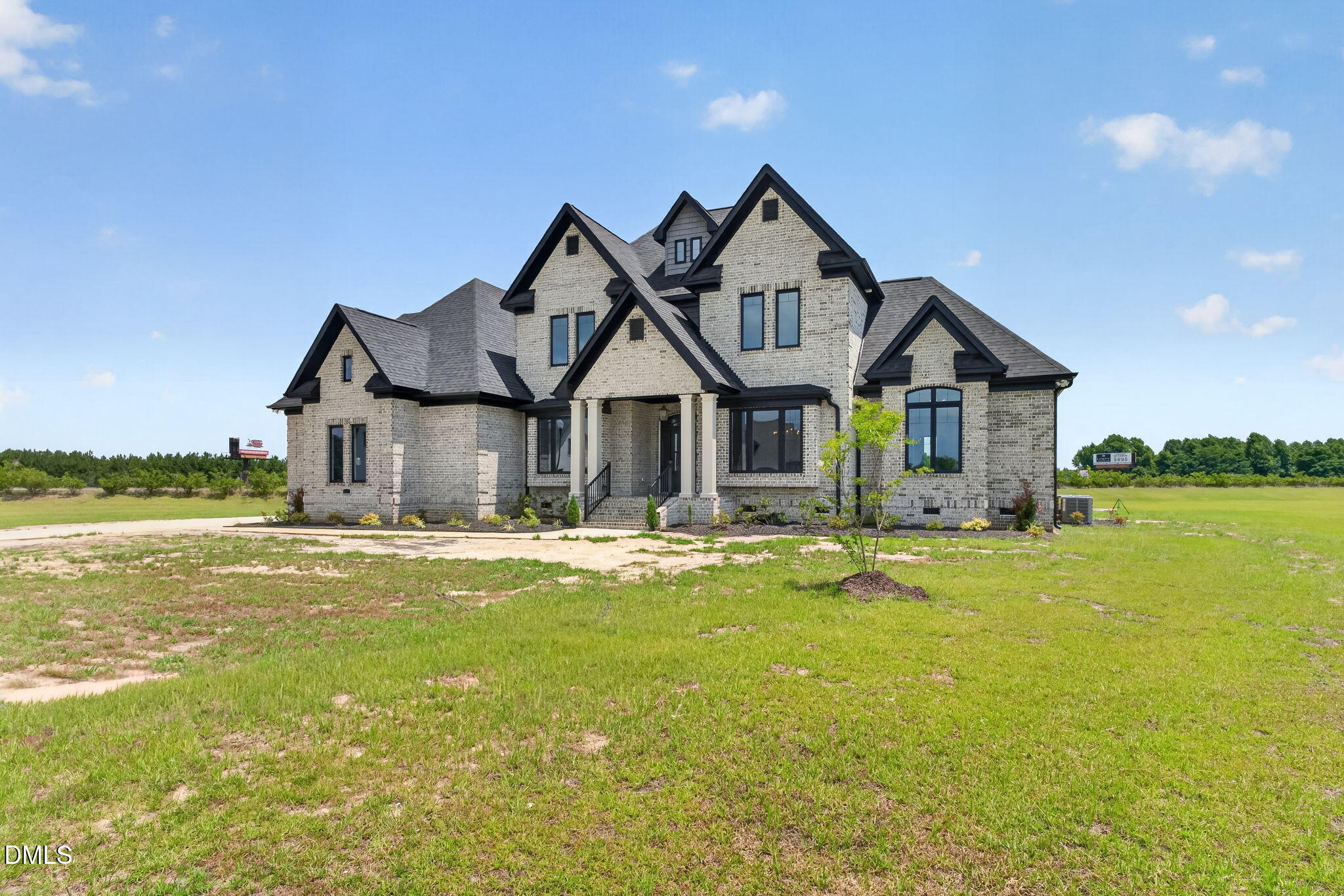 102 Stonewood Place