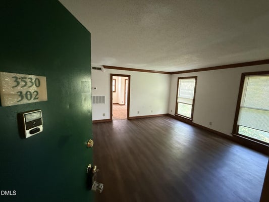 3530 IVY COMMONS DR UNIT 302, RALEIGH, NC 27606 - Image 9366db4ac9370ae3525dca81b95ff01d/1496889971