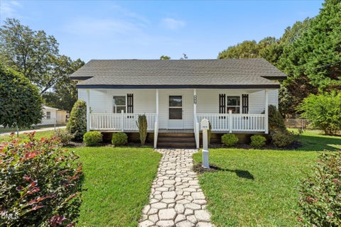 Photo of 409 W Dr. Martin Luther King Jr. Way, Selma, NC 27576 (MLS # 10194187)