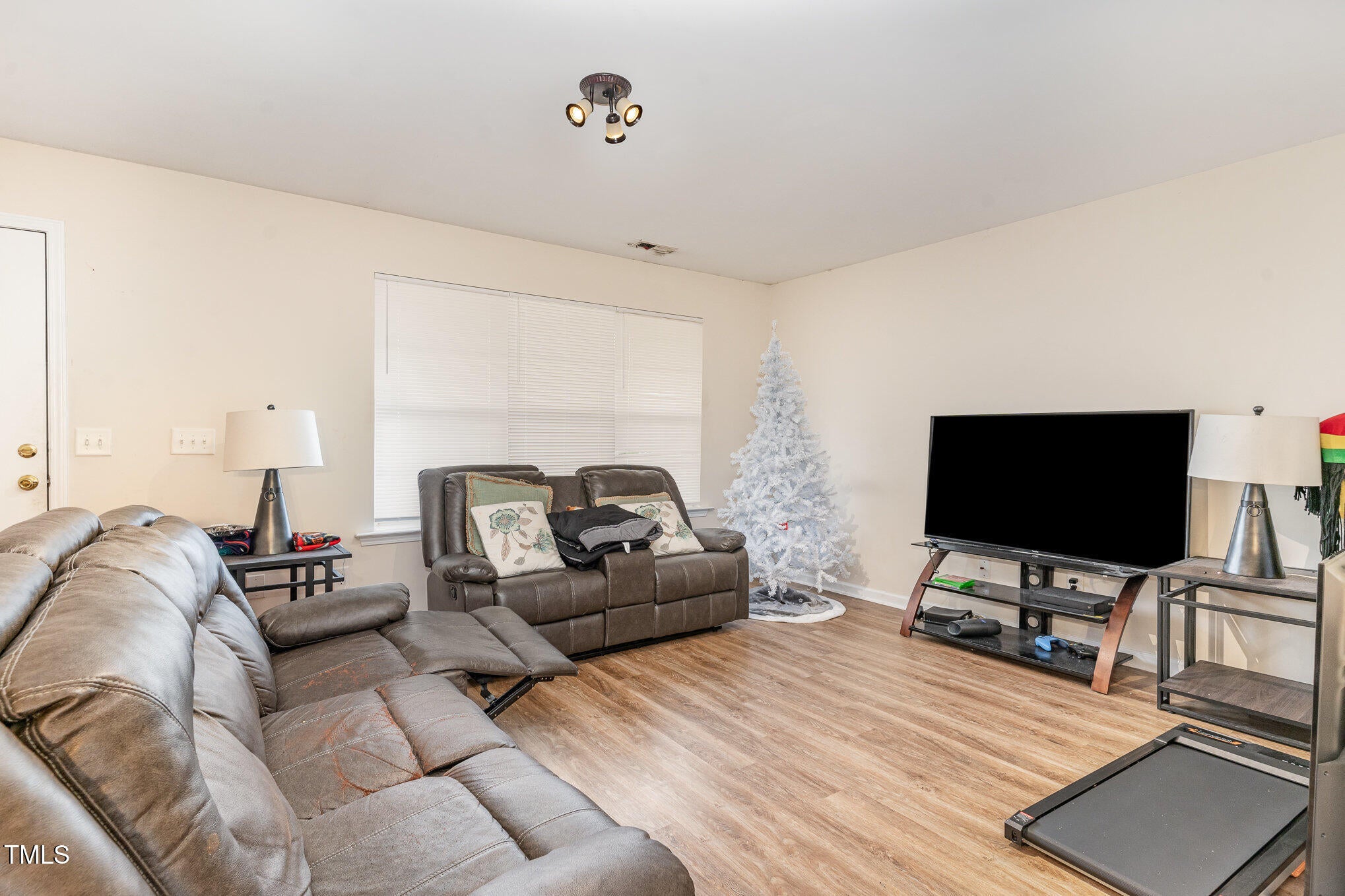 7820 Averette Field Drive